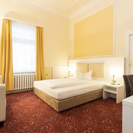 Palais Am Kleistpark フランクフルト・アン・デア・オーダー