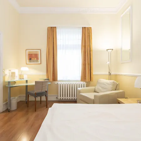 Palais Am Kleistpark 3*