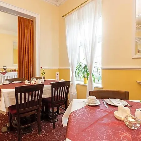 Palais Am Kleistpark 3*