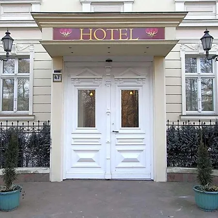 Palais Am Kleistpark 3*