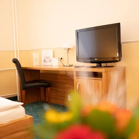 Palais Am Kleistpark Hotel 3*